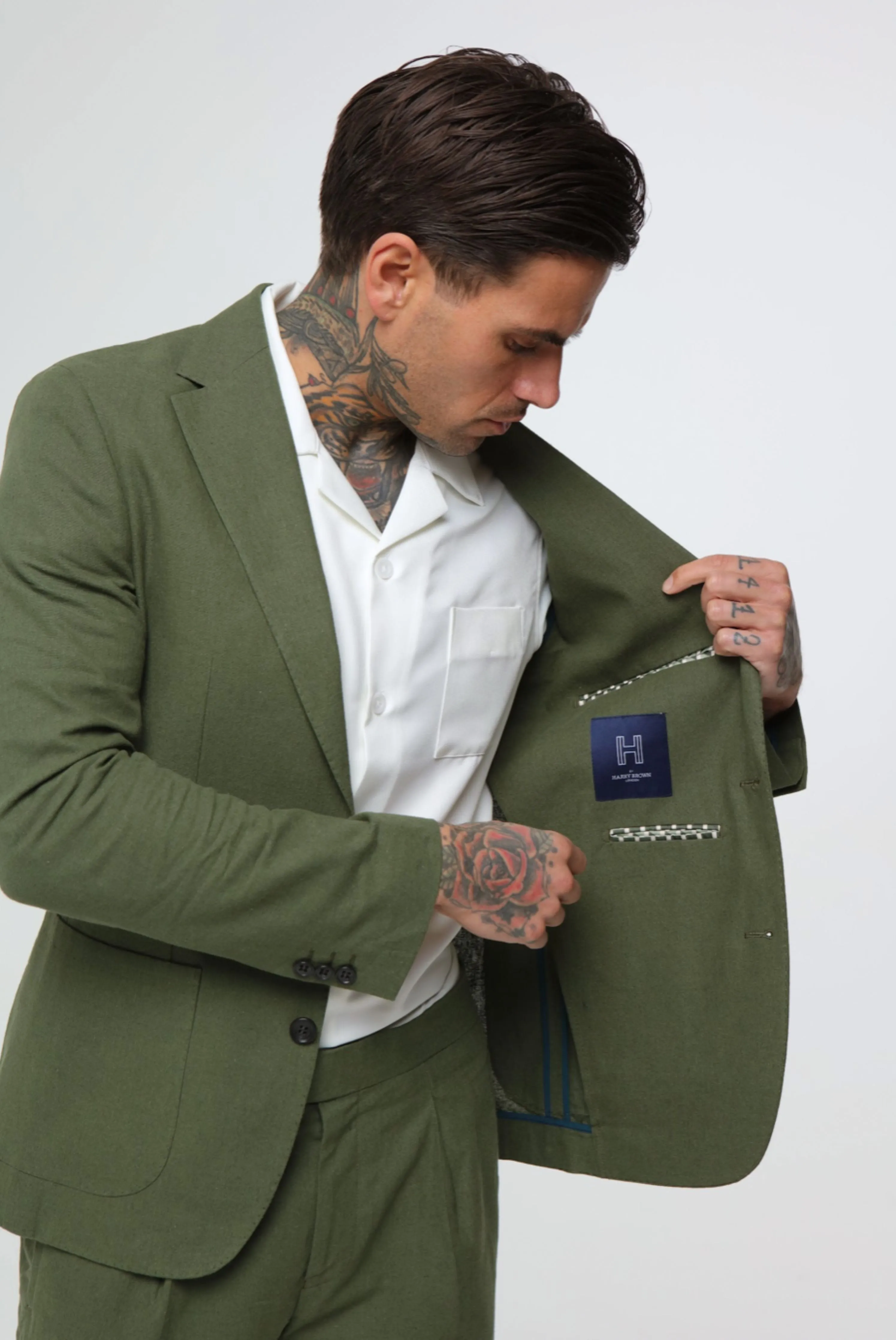DECORATE Cotton Linen Blend Blazer in Green