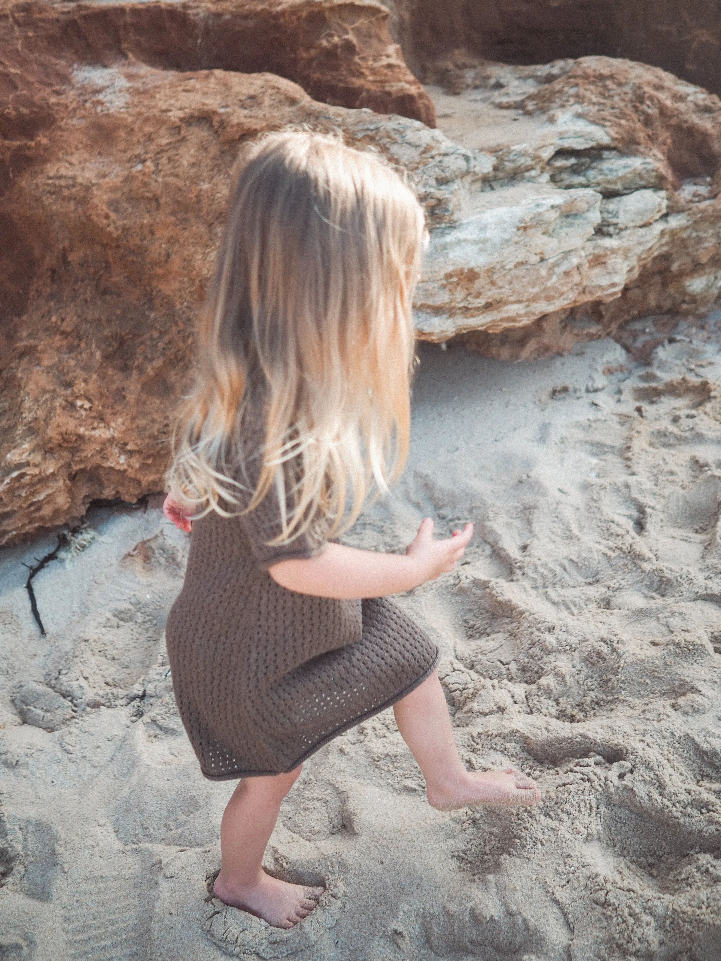 [GROWN] SUMMER KNIT DRESS (MUD) - TIDEWAYS24