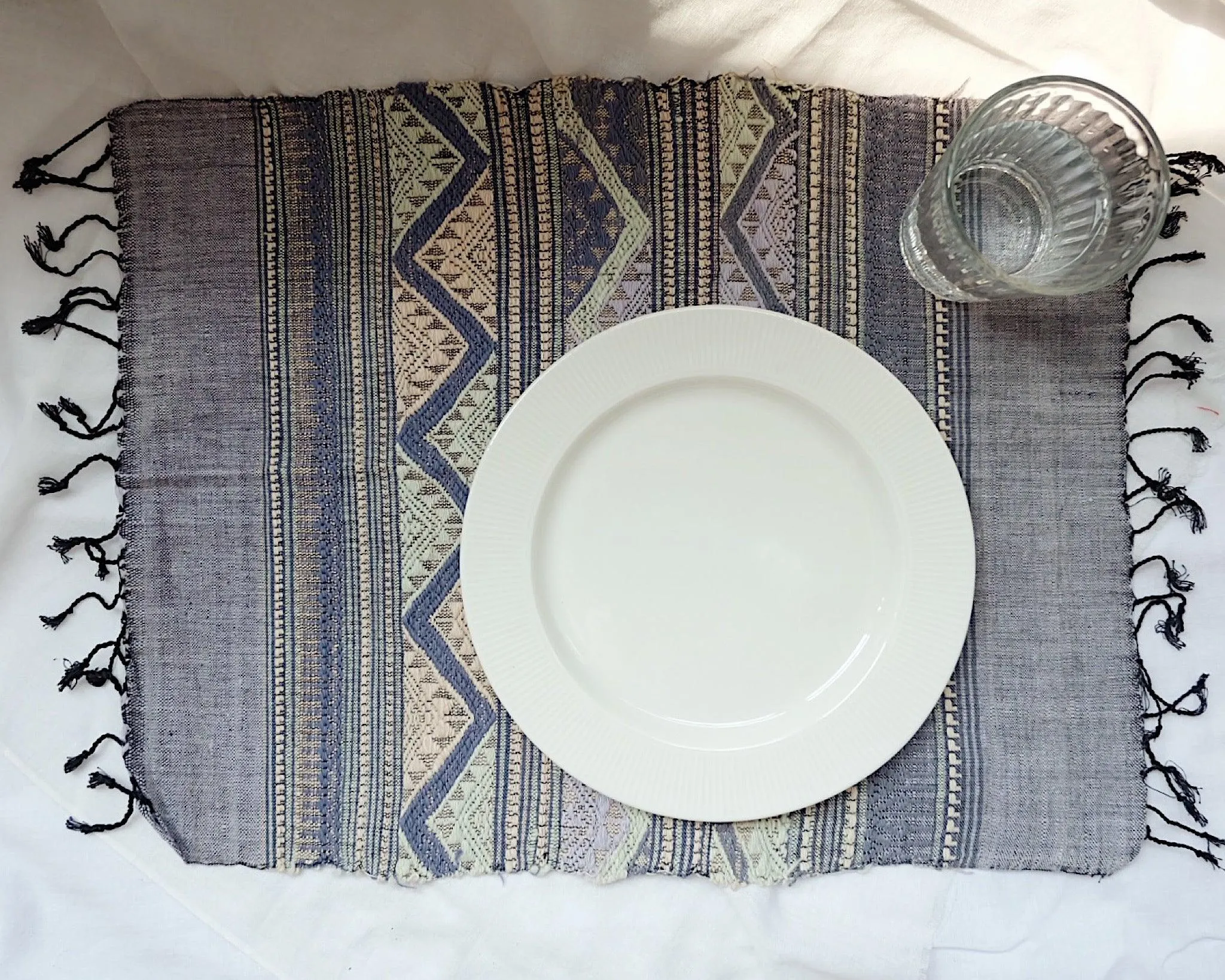 Nari Vintage Handwoven Runner