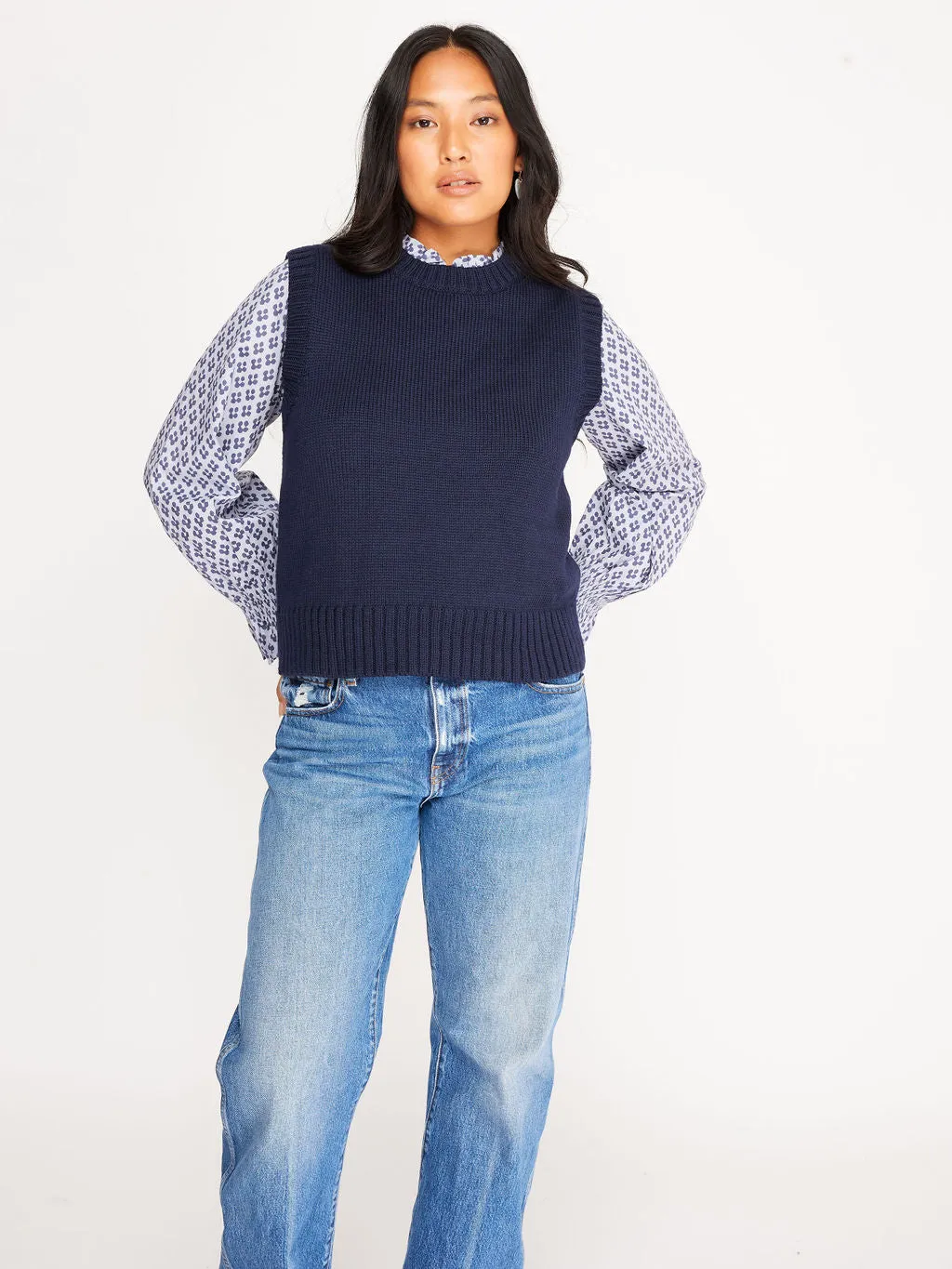 Venetia Vest Navy x Gigi Knitwear